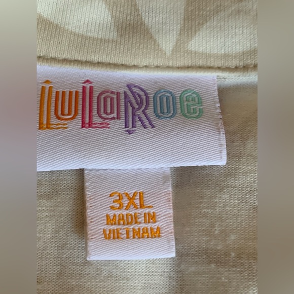 LulaRoe White Light Tan Long Sleeve Button Up Comfortable Shirt Women’s Plus SZ - Picture 5 of 6